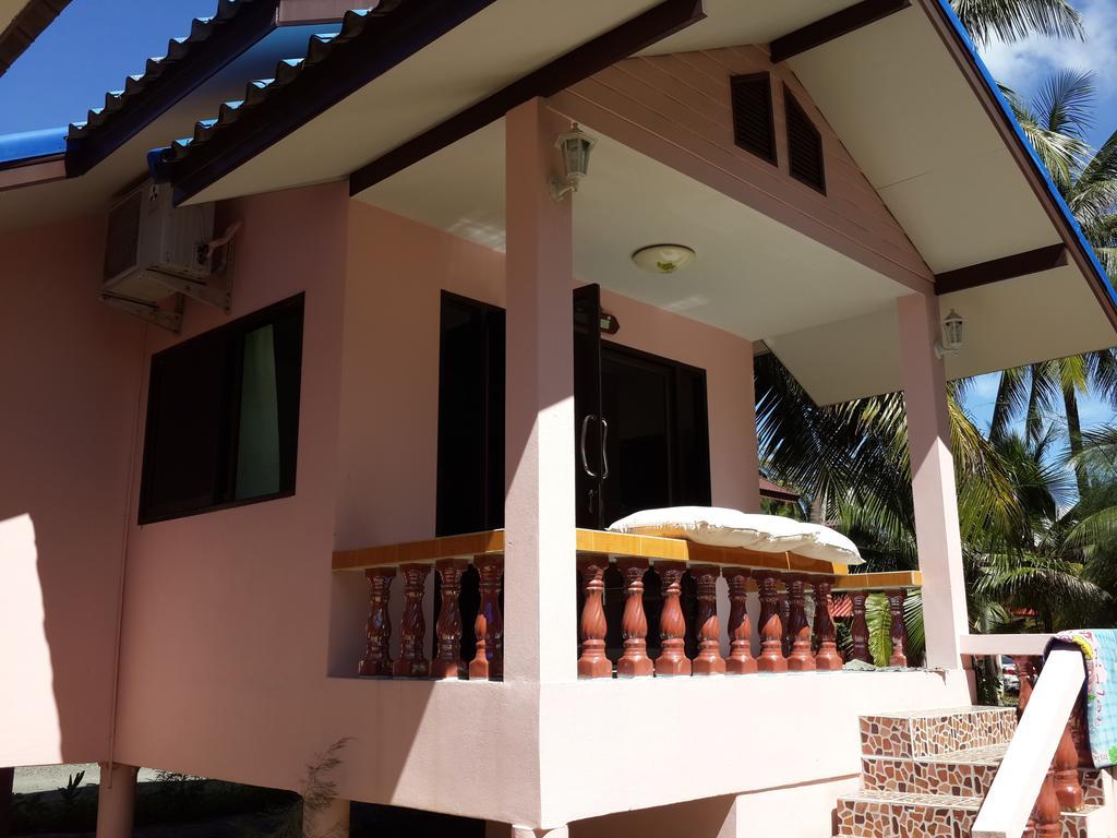 Chaiwat Resort Laem Sing Quarto foto