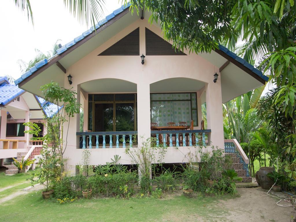 Chaiwat Resort Laem Sing Quarto foto